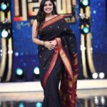 Shreya Anchan Instagram – 600k love 💜🫰🏻
.
.
.

Wearing @kaithari_nesavu_sarees