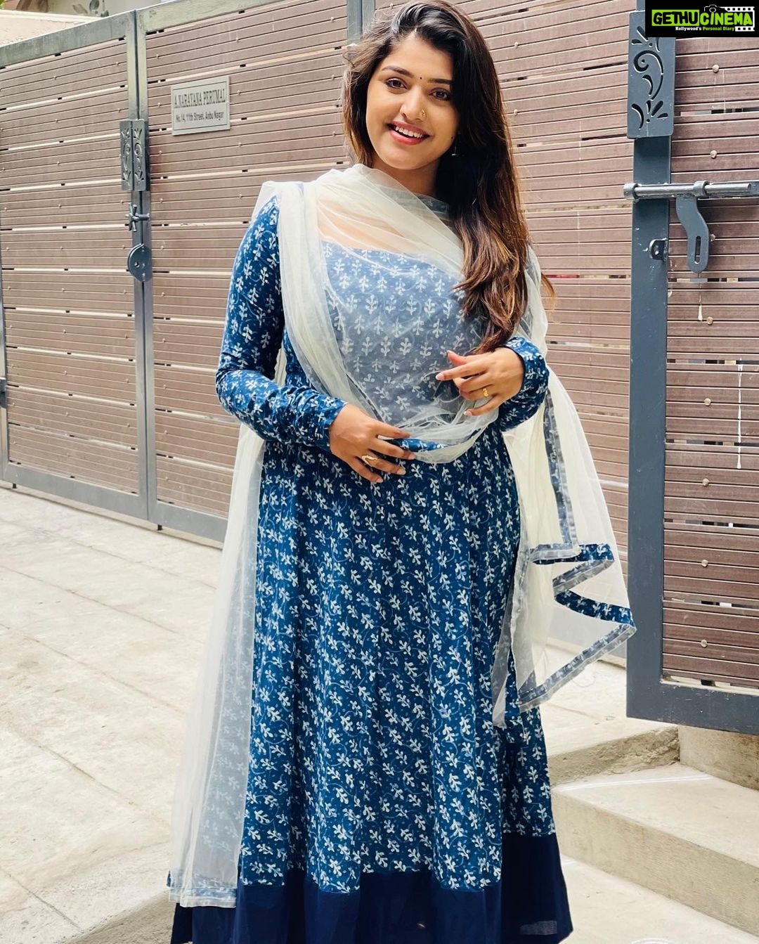 Shreya Anchan Instagram - Wearing @tag_a_clothing_brand 💖
