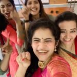 Shreya Anchan Instagram - Insaneness to the core 😜 #smoothtalkingsorocking @shreyaanchan_official @rithie.sh @preetha_suresh21 @arifa_arafat