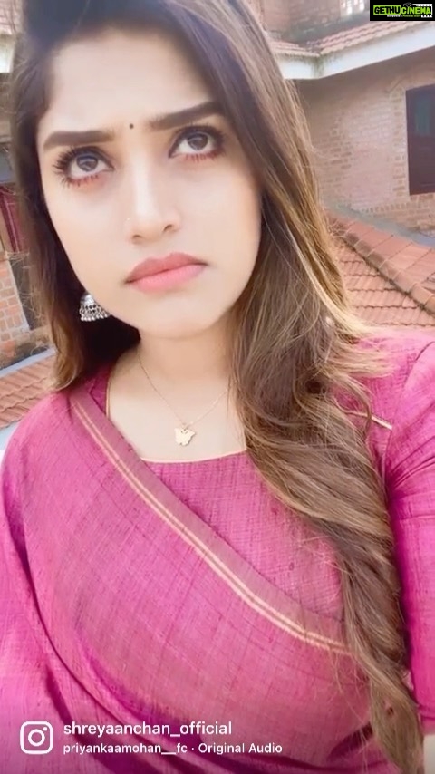 Shreya Anchan Instagram - #positivitythane_ellame 😁