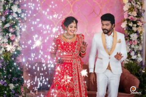 Shreya Anchan Instagram - You’re my hearts dancing partner & I could dance forever with you ❤️ @sidhu_sid_official ❤️ 
 
#receptionlook #ssthirumanam 

Photo credit : @ajay_shadowsphotography @shadowsphotographyy 

Decor : @weddingchakra 

Lehanga: @diadembridal 

Sidhus outfit : @ngrmeeran2627 

Makeup : @lakshmiajay_makeupartistry 

Hair stylist : @mani_stylist_ 

Jewels : @new_ideas_fashions 

Mehendi: @aravinth_mehendi_makeup 
@aurora_mehandi_studio 

Saree draper : @sareedrapist 

Flowers: @reesribridalflowers