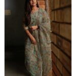 Shreya Anchan Instagram - 👗 @vintageclosetofkamali 💕