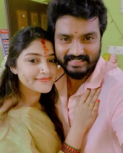 Shreya Anchan Instagram - Mangalore dairies 😍🥰🥰🥰 @shreyaanchan_official 😘@priyaanchan15🤗 #ssthirumanam 💕