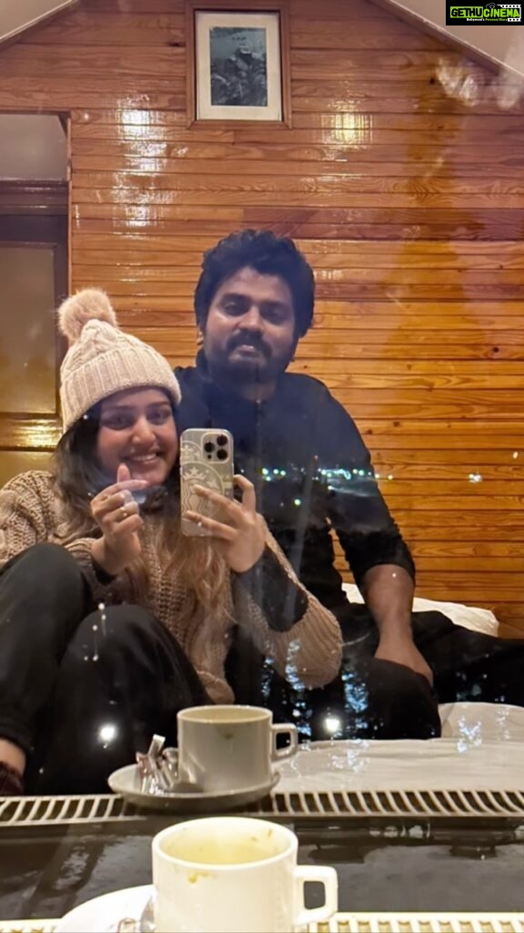 Shreya Anchan Instagram - Thank you for the happiest year of my life my love ♥️ @sidhu_sid_official Wishing you all happy 2023 💜