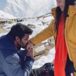 Shreya Anchan Instagram – #kashmirdairies ❤️ 
.
Thank you @touronholidays for this beautiful trip 🥰
.
.
.

#winteriscoming #gulmarg #snow #ilovekashmir #india #gameofthrones Gulmarg, Kashmir