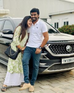 Shreya Anchan Instagram - Ninaikadha Neram illai kadhal Radhiye 🥰🧿❤️
@shreyaanchan_official