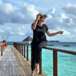 Shreya Anchan Instagram – Over the sea and under the sky 💫 

#maldives #maldivesdiaries 
@touronholidays Coco Palm Bodu Hithi, Maldives