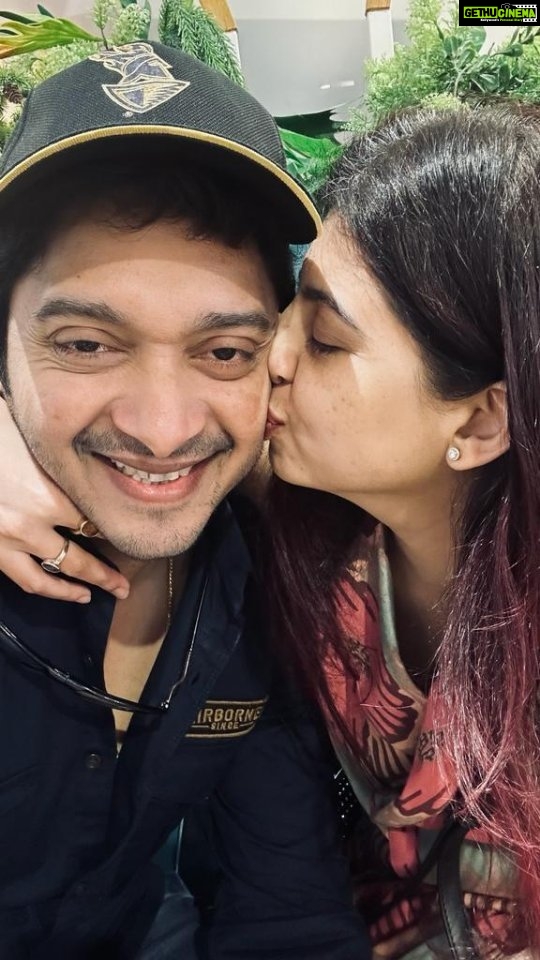 Shreyas Talpade Instagram - 18 already…..& I remember each one….every year, every day, every minute spent with you….cause it’s YOU who made it so special for me. Don’t know how & how many time I should thank you for making my life complete. Love you 😘