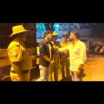 Shreyas Talpade Instagram - Chor Police anyone? @arunjain_01? #theboys