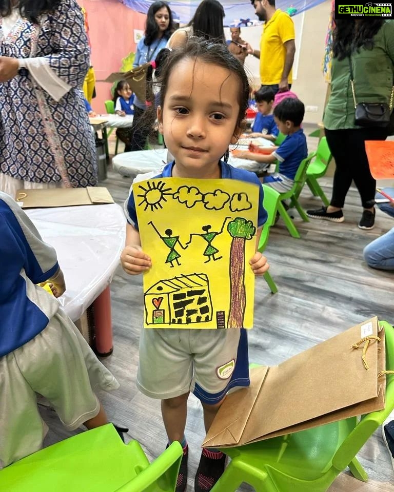 Shreyas Talpade Instagram - From following our budding little scientist, little engineer, little chef, little artist, little academician for all her events…to judging the prestigious one-act play competition of the seniors…the 3 day Inspirus 2023 fest at @jbcn_oshiwara not only Inspired me but Amazed as well. A huge round of applause for the Management team, Teachers, Support staff, Parents & the fantastic learners for making this a biggg success. 👏👏👍👍🔥🔥 #jbcn #school #competition #nostalgia #festivities JBCN International School, Oshiwara