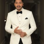 Shreyas Talpade Instagram - 🖤🤍 #dadasahebphalkeawards