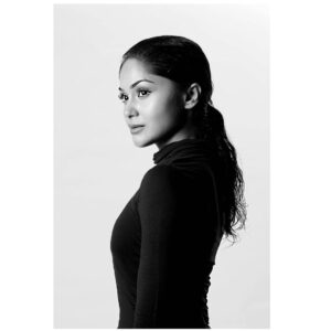 Shritha Sivadas Instagram - Photography: @aghil_menon  Styling: @yedhuu  Costume: @veromodaindia  Makeup: @jennyluxe_  Studio & production: @maxxocreative