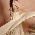 Shriya Saran Instagram – 𝙋𝙎 @ 𝙆𝙂 | 𝙏𝙝𝙚 𝙋𝙎 𝙄𝙘𝙤𝙣 𝙀𝙙𝙞𝙩𝙞𝙤𝙣
𝘈𝘴 𝘸𝘦 𝘭𝘢𝘶𝘯𝘤𝘩 𝘰𝘶𝘳 𝘣𝘳𝘪𝘥𝘢𝘭 𝘧𝘭𝘢𝘨𝘴𝘩𝘪𝘱 𝘴𝘵𝘰𝘳𝘦 𝘪𝘯 𝘒𝘢𝘭𝘢 𝘎𝘩𝘰𝘥𝘢, 𝘸𝘦 𝘢𝘳𝘦 𝘤𝘦𝘭𝘦𝘣𝘳𝘢𝘵𝘪𝘯𝘨 𝘵𝘩𝘦 𝘮𝘪𝘭𝘦𝘴𝘵𝘰𝘯𝘦 𝘸𝘪𝘵𝘩 𝘰𝘶𝘳 𝘖𝘎 #𝘗𝘚𝘎𝘪𝘳𝘭𝘴 𝘪𝘯 𝘵𝘩𝘦 𝘢𝘭𝘭-𝘯𝘦𝘸 ‘𝘔𝘰𝘥𝘦𝘳𝘯 𝘔𝘶𝘨𝘩𝘢𝘭𝘴’ 𝘤𝘰𝘭𝘭𝘦𝘤𝘵𝘪𝘰𝘯. 

 “@shriya_saran1109 is one of the coolest girls you’ll ever come across — she is playful, fun, individualistic and wears her heart on her sleeves. She swears by PS for her off-duty style. Her personal style is very modern, and that’s what we’ve tried to capture with this campaign.” — Payal Singhal

Shriya Saran in the velvet appliqué Lehenga from the SS’23 ‘Modern Mughals’ collection, available exclusively at the newly opened Kala Ghoda store. 

📍Payal Singhal, Ground Floor, Bhogilal Hargovindas Bldg, 18/20, K Dubash Marg, Kala Ghoda, Fort, Mumbai

For shopping assistance:
Email: cs@payalsinghal.com
Call/WhatsApp: +91 9321578764

Jewellery credit @jewelsbymoksh 
Shot by @smash.branding 
Styled by @prayag.menon
HMU @inherchair