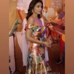 Shriya Saran Instagram - Wearing @rannagill for music school promotion Make up @makeupbymahendra7 Hair @yogitasheth96 Styles by @sukritigrover