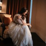 Shriya Saran Instagram - @shriya_saran1109 . Pc : @_dee_jay_r @deepak_vijay_photography Wearing @sithara_kudige @makeupbymahendra7 @priyanka_sherkar1 Jwellery @kushalsfashionjewellery