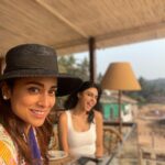 Shriya Saran Instagram - A day in Goa !!!! So worth it , thank you Love you guys @dhrutidave @rahullings @therahulaggarwal @suparnamoitra_