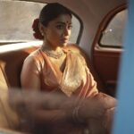 Shriya Saran Instagram – Welcome to the world of @kabzaamovieofficial 
These pictures are Shot by our dop @ajshetty . 
One of the youngest dop I have ever worked with . Super hardworking .thank you!
Outfit @sithara_kudige 
Make up @makeupbymahendra7 
Hair @priyanka_sherkar1
@gajraj_jewellers