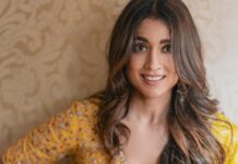 Shriya Saran Instagram - Thank you @sithara_kudige for this stunning yellow saree. I absolutely love it . Thank you @praveenmakeup @priyanka_sherkar1 for hair make up Thank you @arunprasath_photography for pictures. Thank you @rchandrumovies for making me part of @kabzaamovieofficial