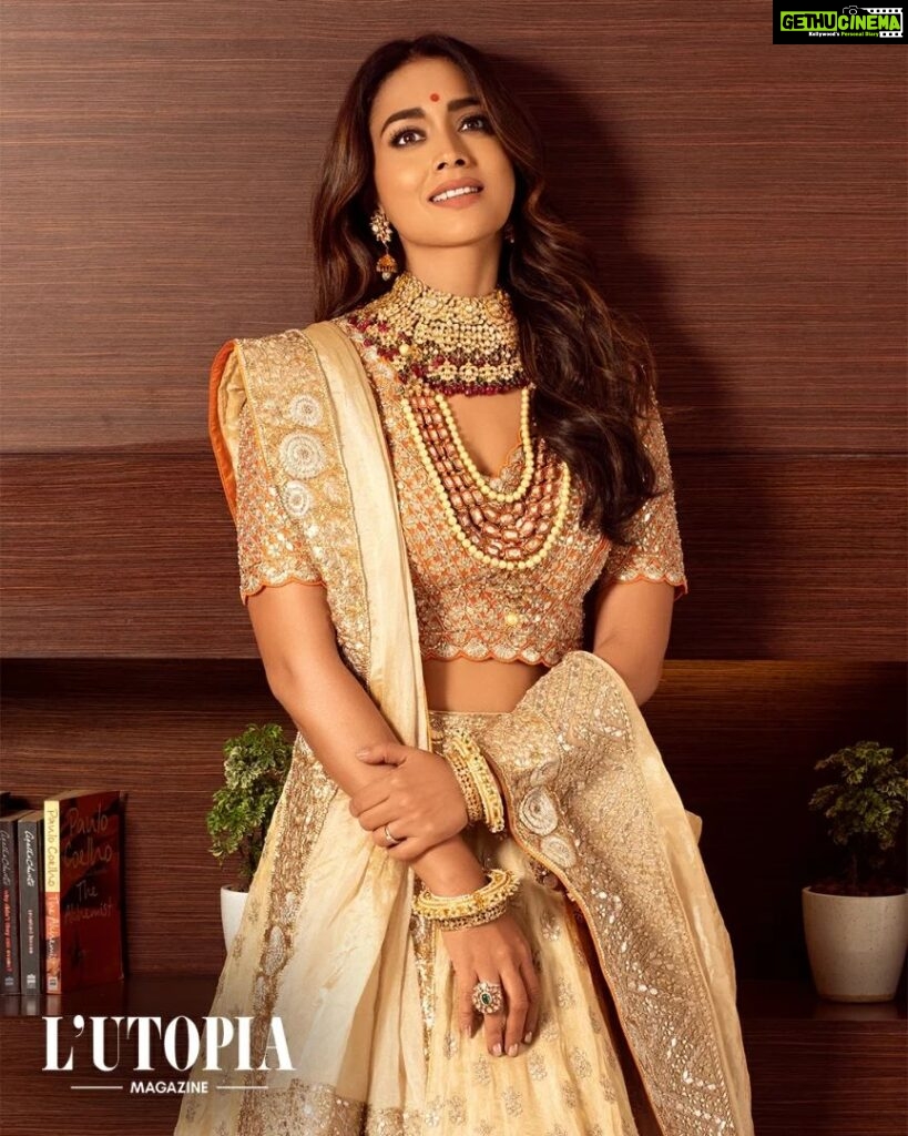 Shriya Saran Instagram - Therapy for mental health issues amongst men and women in today's age and climate is a must and a rising issue. Shriya Saran comes forward to speak more about it. Shriya Saran also talks about women empowerment and how it should be about equality more than anything else. . Actress - Shriya Saran @shriya_saran1109 Magazine - L’utopia Magazine @lutopiamagazine  Founder/Editor-in-chief - Aparajita Jaiswal @davis_griffo Co-founder - Rahul Kumar @thewildstallion.in Outfit: @faabiianaofficial  Jewellery: @tajjewelsindia Photographer: Rahul Kumar @thewildstallion.in Stylist : @suraj_singhamour  Videographer: @mr.nee_khill  Makeup: @makeupbymahendra7 Hair: @priyanka_sherkar1 Styling asst: @khuusshhbboo PR Agency: @hypenq_pr Photo Editor: @hqbe_retouch Video Editor: @im_akashargade Location - @holidayinnmumbai  . . . . #celebritycover #magazinecover #cover #magazine #actress #celebrity #press #media #coverstory #feature #publish #lutopia #lutopiamagazine #model Mumbai - मुंबई