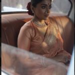 Shriya Saran Instagram - Welcome to the world of @kabzaamovieofficial These pictures are Shot by our dop @ajshetty . One of the youngest dop I have ever worked with . Super hardworking .thank you! Outfit @sithara_kudige Make up @makeupbymahendra7 Hair @priyanka_sherkar1 @gajraj_jewellers