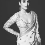 Shriya Saran Instagram - Thank you @falgunishanepeacockindia for this absolutely amazing saree for @kabzaamovieofficial movie music launch Thank you @rchandrumovies for making me part of your vision Thank you @nimmaupendra for being so so amazing in the movie and so so fabulous in real life . Photographer @venurasuri Make up @makeupbymahendra7 Hair @priyanka_sherkar1 @media9manoj