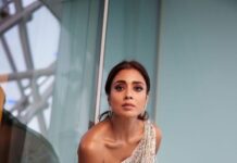 Shriya Saran Instagram - Wearing @monishajaising styled by @sukritigrover Make up by amazing @makeupbymahendra7 For @iifa It’s always fun to be at @iifa Photography: @anoop.devaraj Photography Team: @dhirajsmahajan
