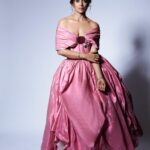 Shriya Saran Instagram - Shot by @venurasuri for #musicschool promotions Make up @makeupbymahendra7 Hair @yogitasheth96 Wearing lovely @gauriandnainika Thank you ❤️ Nails @_teasedrybar