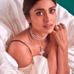 Shriya Saran Instagram - Outfit: @markbumgarner love Thai outfit . It’s fab Jewellery: @karishma.joolry Styled by: @sukritigrover this one is absolutely sexy Styling Team: @simrankumar19 @vanigupta.23 Photographer @akshay_26 Thank you for these amazing pictures . Love how you have captured the moment . Make up @sakpalnilesh267 Thank you ❤️ Hair @yogitasheth96 ❤️