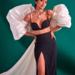 Shriya Saran Instagram - Outfit: @markbumgarner love Thai outfit . It’s fab Jewellery: @karishma.joolry Styled by: @sukritigrover this one is absolutely sexy Styling Team: @simrankumar19 @vanigupta.23 Photographer @akshay_26 Thank you for these amazing pictures . Love how you have captured the moment . Make up @sakpalnilesh267 Thank you ❤️ Hair @yogitasheth96 ❤️