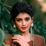 Shruthi Rajanikanth Instagram - Enhanced 🪷🍁 📸 @amalrajsby mua @stylishladies_saloon_and_spa costume @alank_ritaboutique
