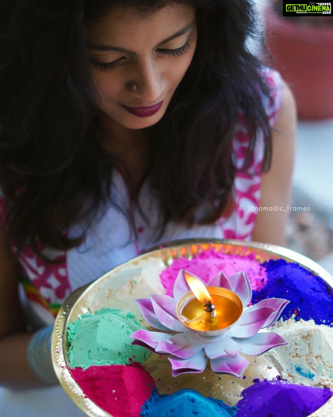 Shruthi Rajanikanth Instagram - Advance holi wishesππππππ€ πΈ @nomadic_frames