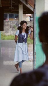 Shruthi Rajanikanth Instagram - Anyone remember this album song? 😍 FLAMES ❤️ . . #schoollife #love #school