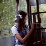 Shruthi Rajanikanth Instagram – Some best trips are in private bus on the way to school 😍❤

📸 @nomadic_frames