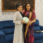 Shruthi Rajanikanth Instagram - Had a wonderful time at seemati... Do visit calicut showroom.. Its a wonder😍❤ @seemattitextiles @beenaseematti #seematti #seematticrafted #calicut #seematticalicut #letswelcomehappiness #launched #fashion #fashionstyle #shopping #newstore #sarees #weddingsarees #lehengas #kancheepuramattires #lacha #sharara #salwars #churidars #gowns