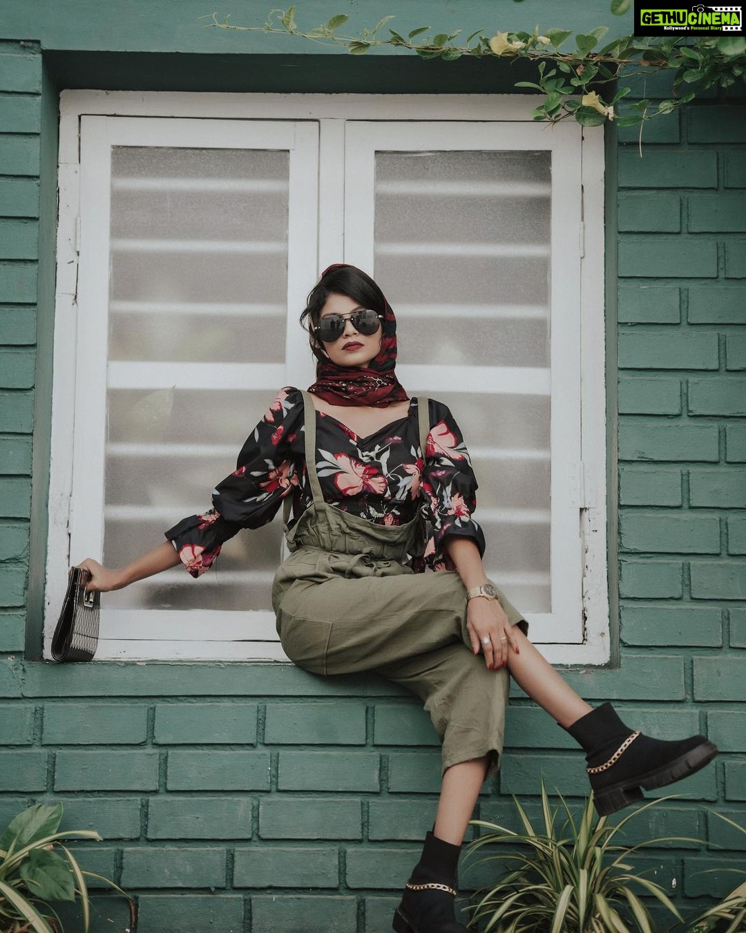 Shruthi Rajanikanth Instagram - I stopped blaming others and i leveled up😎😎😎 📸 @aline_varghese_joseph retouch @aswin_s427 mua @sooryakrishna