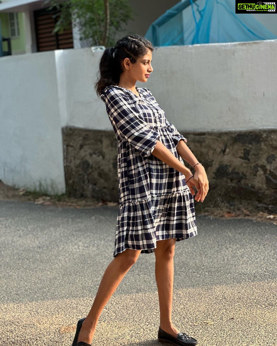 Shruthi Rajanikanth Instagram - Waiting to post this for so long 🤪🤪 📸 @shaha_raihu Thiruvankulam
