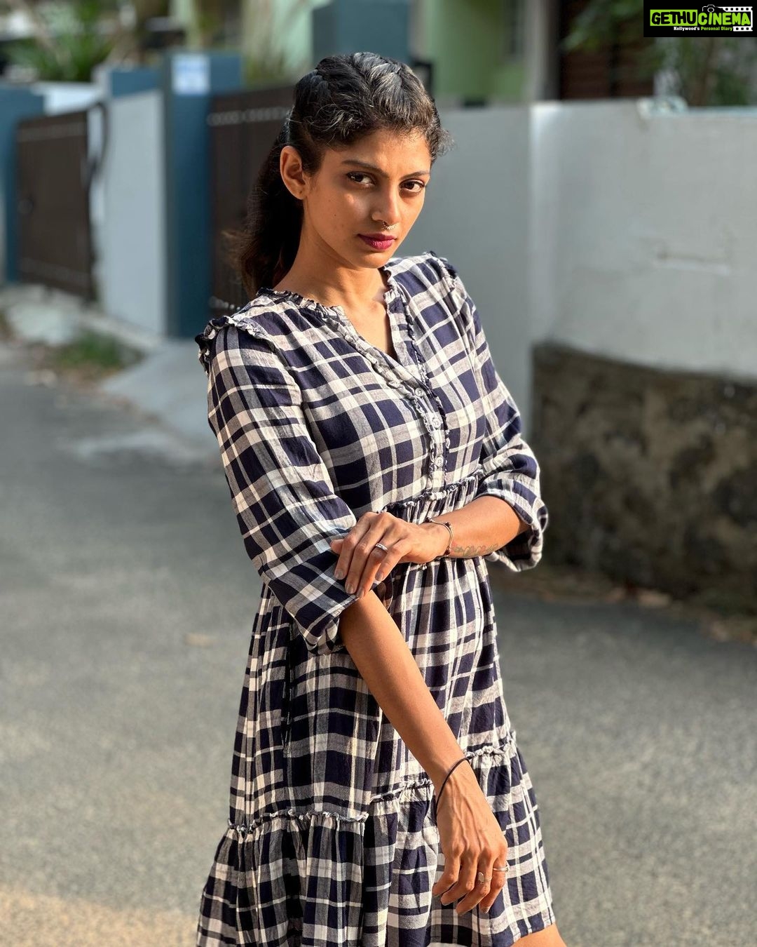 Shruthi Rajanikanth Instagram - Waiting to post this for so long 🤪🤪 📸 @shaha_raihu Thiruvankulam