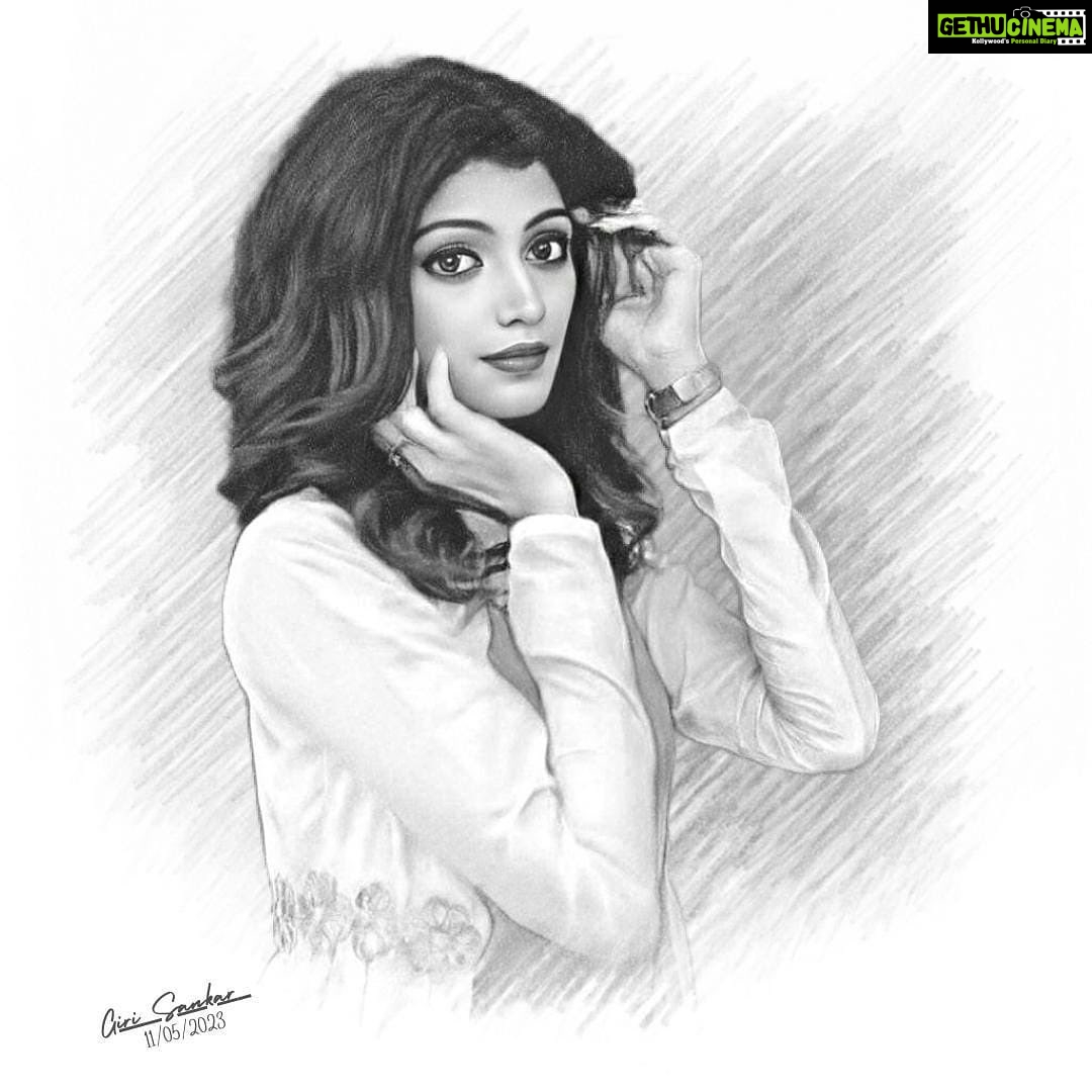 Shruthi Rajanikanth Instagram - A hard work cant be unseen Thank you @mentalist_girisankar ❤️ Tripunithura, Kochi City