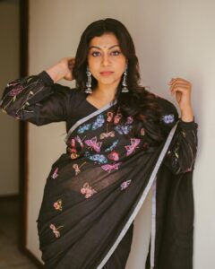 Shruti Ramachandran Instagram - For the promotions of Neeraja :) 

📷 : @sk_abhijith
Styling : @keepitstylish_by_ammu
@styledbyammu 
Make up : @rizwan_themakeupboy
Wearing- @kavana.in
Accessories : @aathvya
Assisted by @ami_stad________