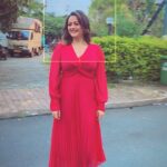 Shruti Sodhi Instagram - You’re enough 💝🌺#shrutisodhi #beenough #loveyourself #careforyourself #appreciateyourself #enjoyyourself