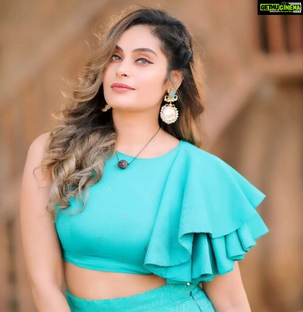 Actress Shrutika HD Instagram Photos and Wallpapers June 2023 | Gethu ...