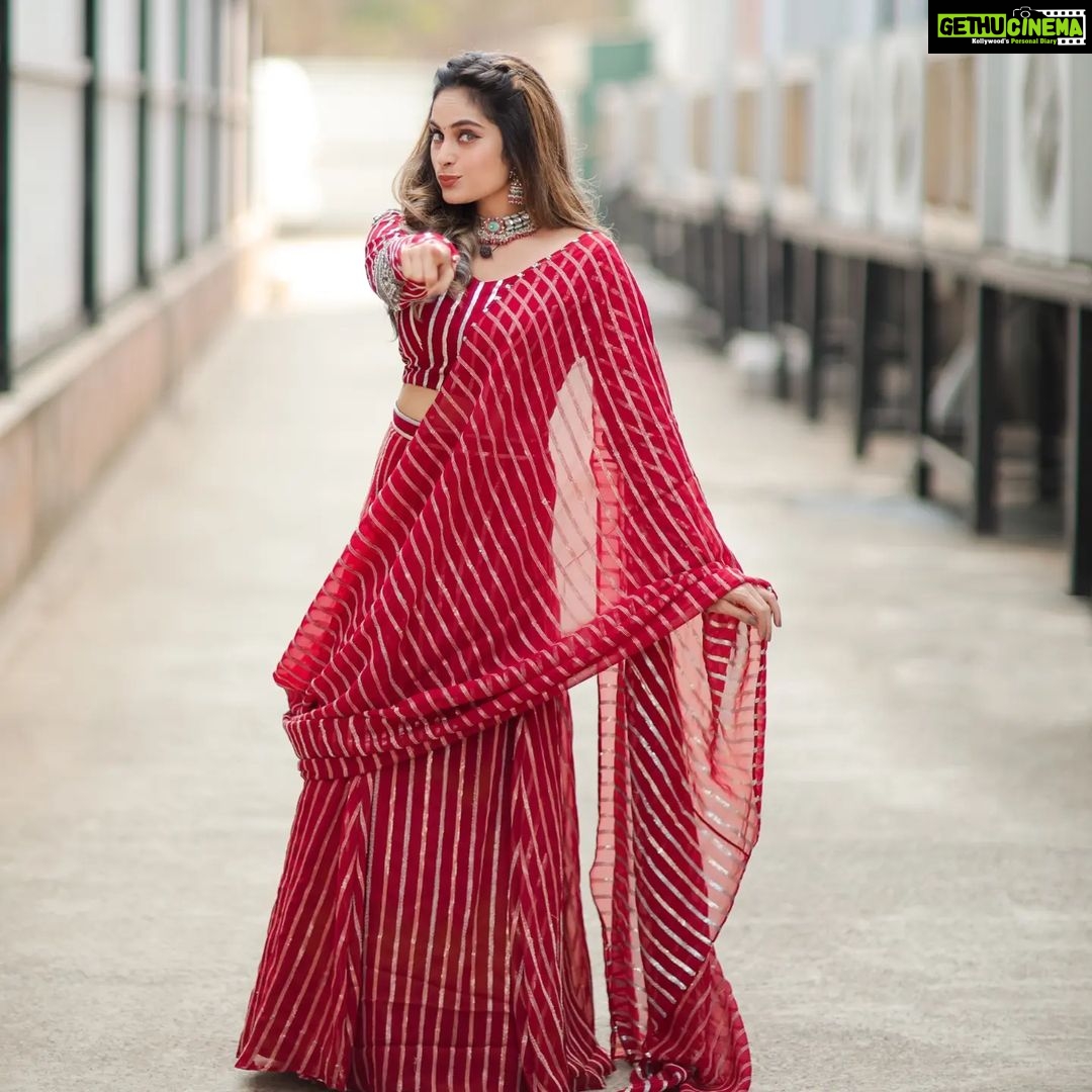 Shrutika Instagram - Costume @styl_chennai Jewelry @bronzerbridaljewellery Photography @dhanush__photography #ethinicwear #red #jewelry #instagood #instagram #post #picture #picoftheday #kpy #kpychampions #vijaytv #television #spreadlove #spreadpositivity