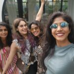 Shrutika Instagram - Famjam #familytime #family #instapicture #instafamily #instagram #weekend #cousinsquad ##weekendvibes #lunch #pictures #yap