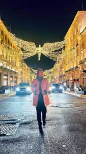 Shrutika Instagram - Christmas Celebration in the Besttt Place of the World - LONDON 🎄🎅 
#london #christmas #christmasreels #christmaslights #londonchristmas #HussainManimegalai