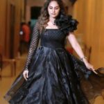 Shrutika Instagram – Costume @styl_chennai 
Reel @sinty_boy 
Hair @vama_moirangthem 

#black #blackdress #reelsinstagram #reels