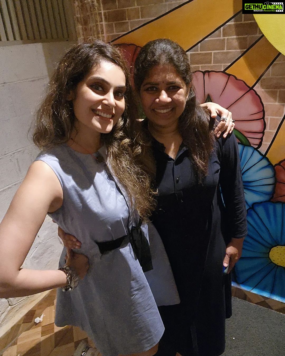 Shrutika Instagram - Best friends,who make me laugh and bring out the craziest of me, everytime I'm with them.. Friends for life! Thankful for so many lovely souls around me 🥰🥰🥰 #friendship #friends #friendsforlife #friendslikefamily #friendshipgoals #cwc #family #love #laugh #laughter #joy #spreadpositivity #spreadlove #insta #instagood #instapicture #instafamily #instagram Bay6 Ecr