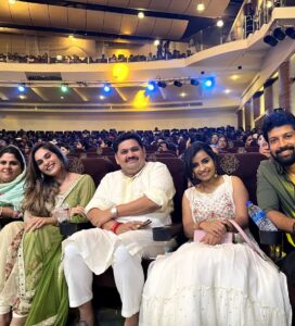 Shrutika Instagram - At an event,With the Most lovely people from the most lovely show #cwc ,that I miss the most!!

#specialguest #reality #event #fun #funpeople #instagood #insta #instalike #instagram #picture #instapicture #picoftheday #lovelypeople #friendslikefamily