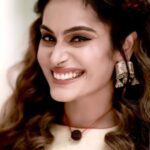 Shrutika Instagram - Make up @artistrybyolivia Reel: @sinty_boy postwork: @shot_by_panneer Hair @vama_moirangthem Styling @shrutika_arjun #cwc3 #love #thankful #happy #tamil #television #tamil #instagood #instalove #instagram #lovelypeople #vijaytelevision #vijaytv #cwcseason3 #tamilcinema #reelitfeelit #reelsinstagram #reelsindia #reelsvideo #reels #insta #instagood #instafashion #reelslovers #vijaytelevision #fun #television