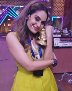 Shrutika Instagram - Thank u for all the ❤️ 

All u genuine people and all ur support is the best that could ever happen to me!!!

#cookuwithcomali3 #cookuwithcomalivijaytv #cooking #cookuwithcomali #vijaytv #family #media #picoftheday #lovelypeople #love #support #joy #happiness #pictureoftheday #instagood #instagram #instalove #instapic #picture #winner #winninghearts #winningmoment #overwhelmed #excited #thankyou #thankful #thankyougod #feelingblessed #feelingloved