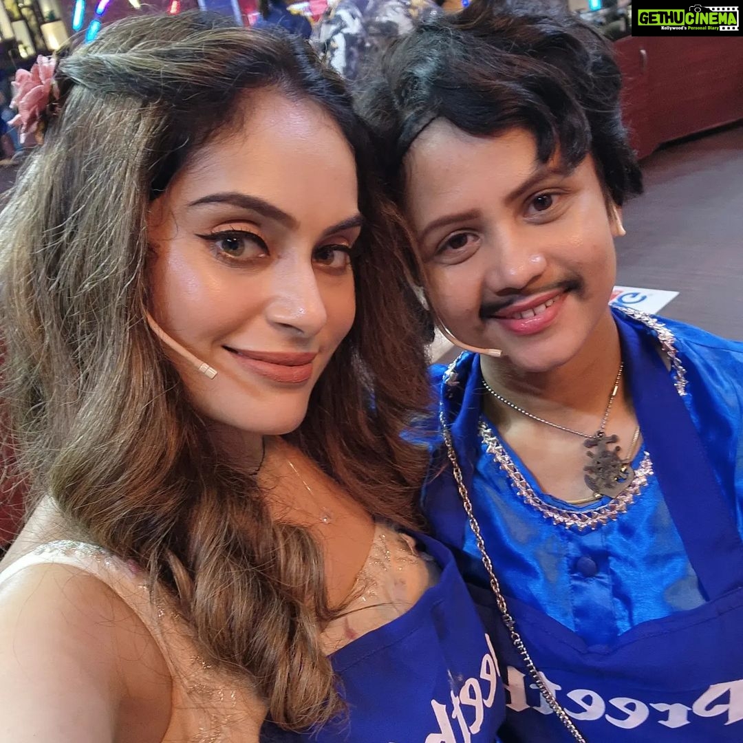 Shrutika Instagram - #cwc3 #cwc #cwcseason3 #cookuwithcomali3 #cooking #team #together #funpeople #happy #happiness #cook #joy #funny #reality #tamil #realtyshow #instagood #instagrammers #insta #instalove #instagram #instagramers #vijaytelevision